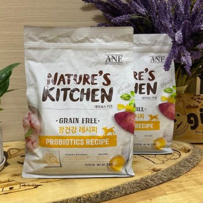 Thức ăn hạt cho chó Nature's Kitchen Probiotics lợi khuẩn tiêu hóa 2kg